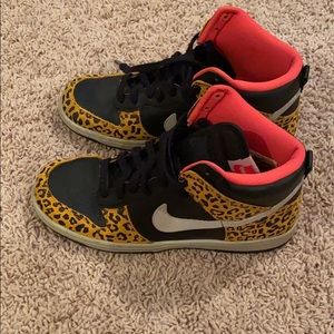 Women’s Nike - Cheetah Print